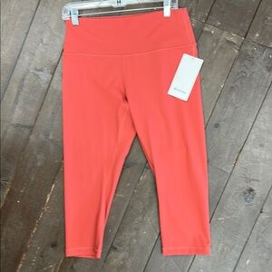 Lululemon Wunder Under Rose Crop 21”Leggings. Size 12. NWT